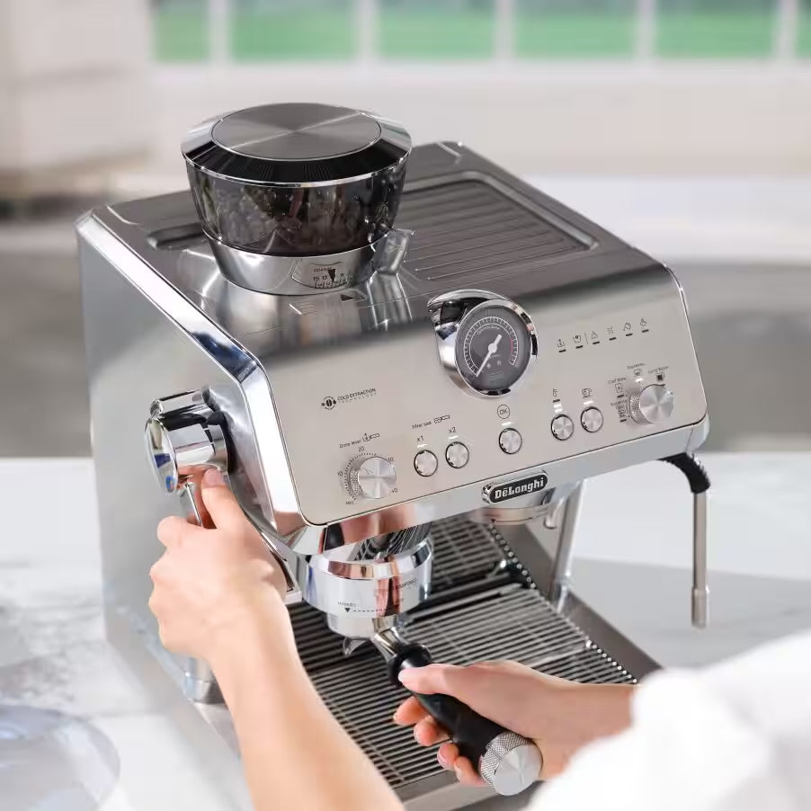 DeLonghi La Specialista Machine espresso Opera EC9555.M
